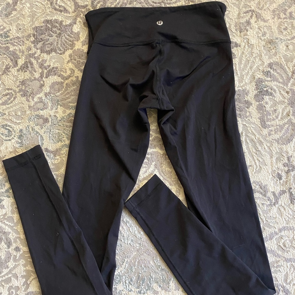 Lululemon black leggings